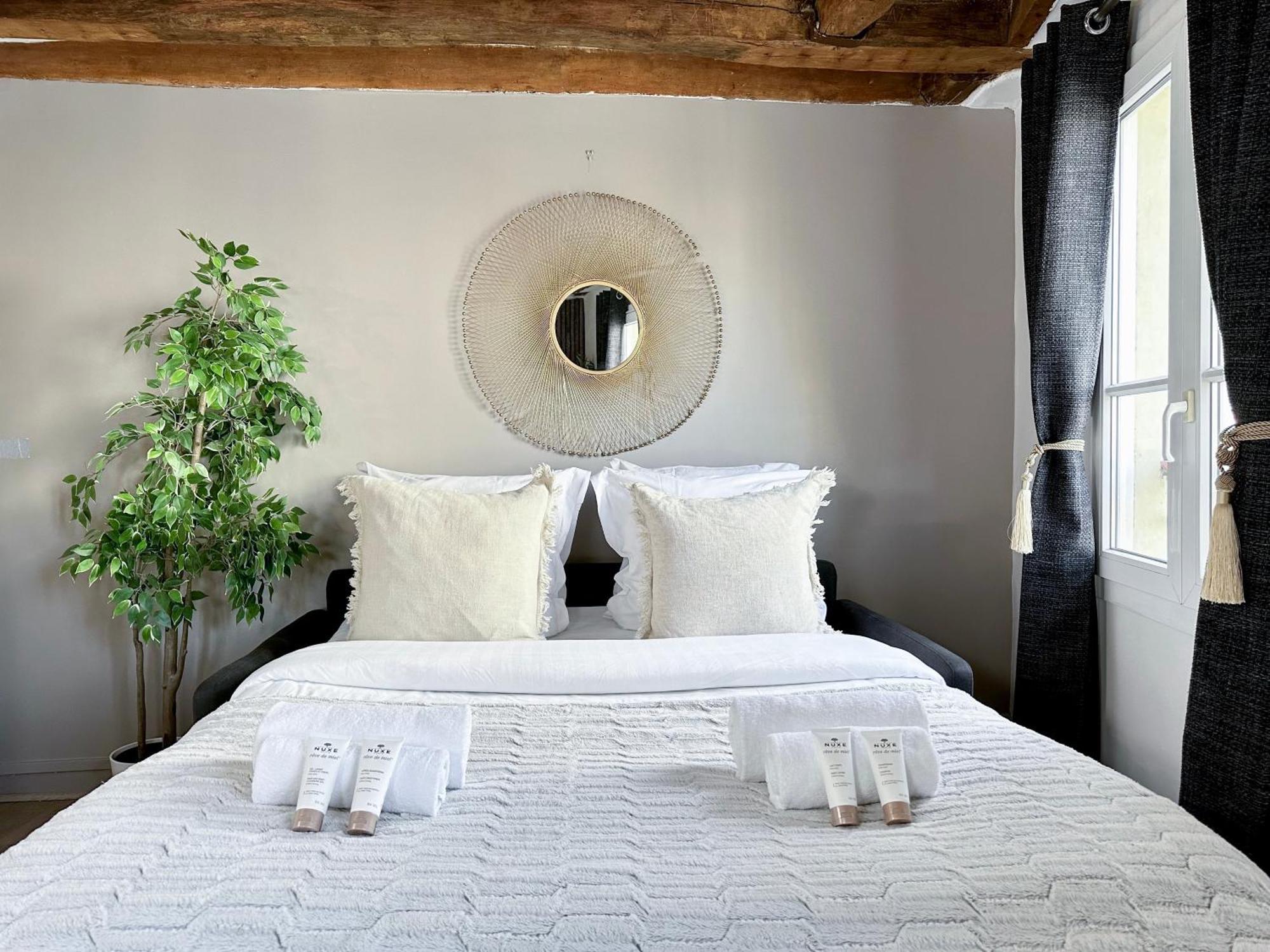 דירות פריז Chic Flat In Pantheon & Luxembourg Garden מראה חיצוני תמונה